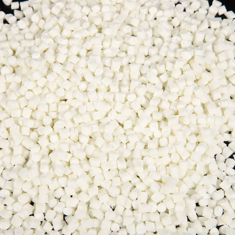Hvad er forskellen mellem biobaseret plast og traditionel plast?